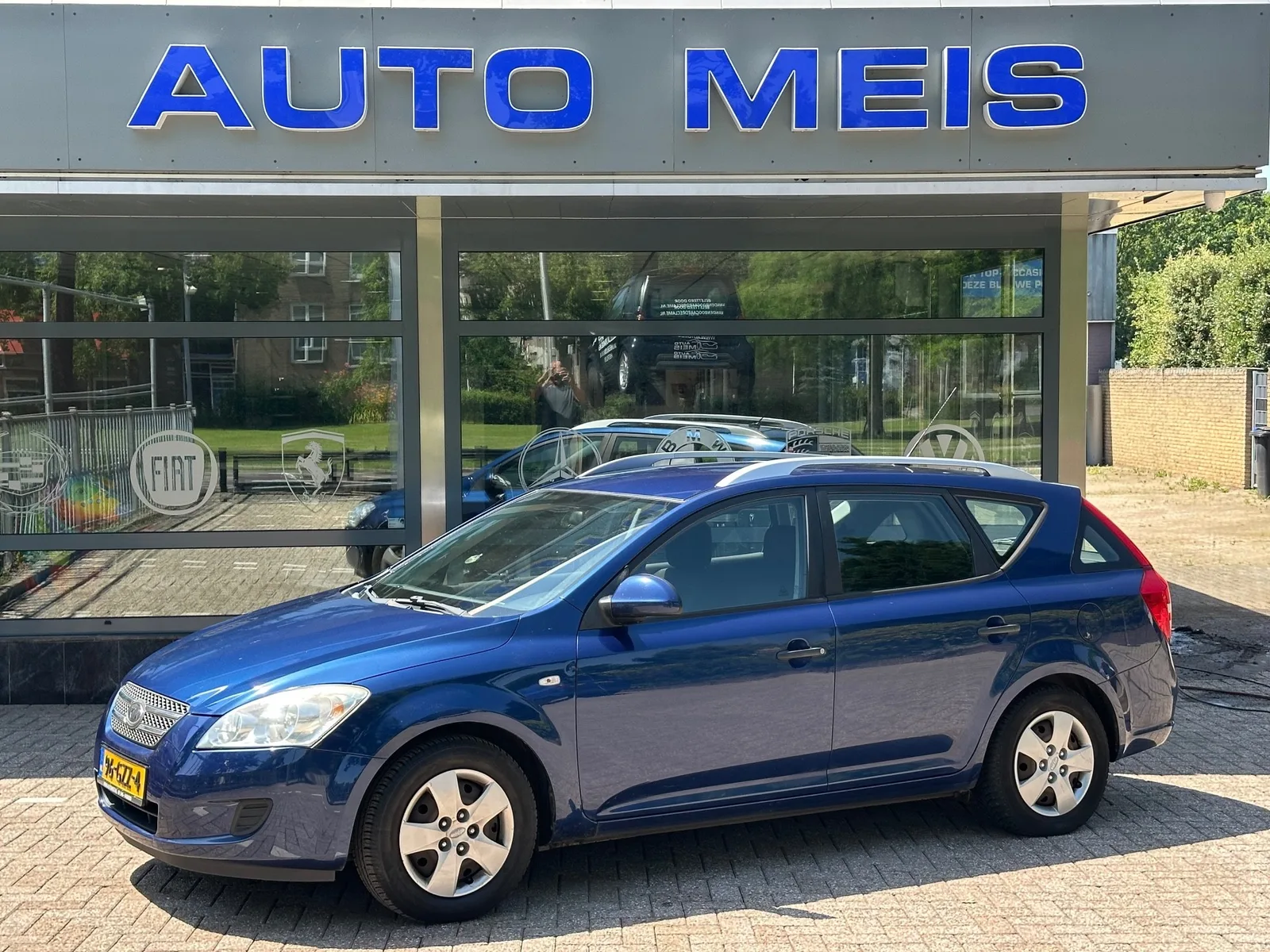 Kia Ceed (2008) — foto 1