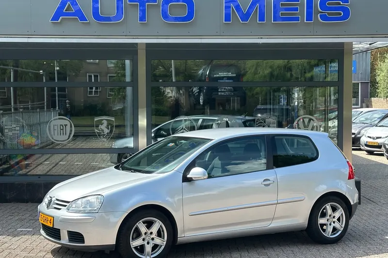 Volkswagen Golf (2008)