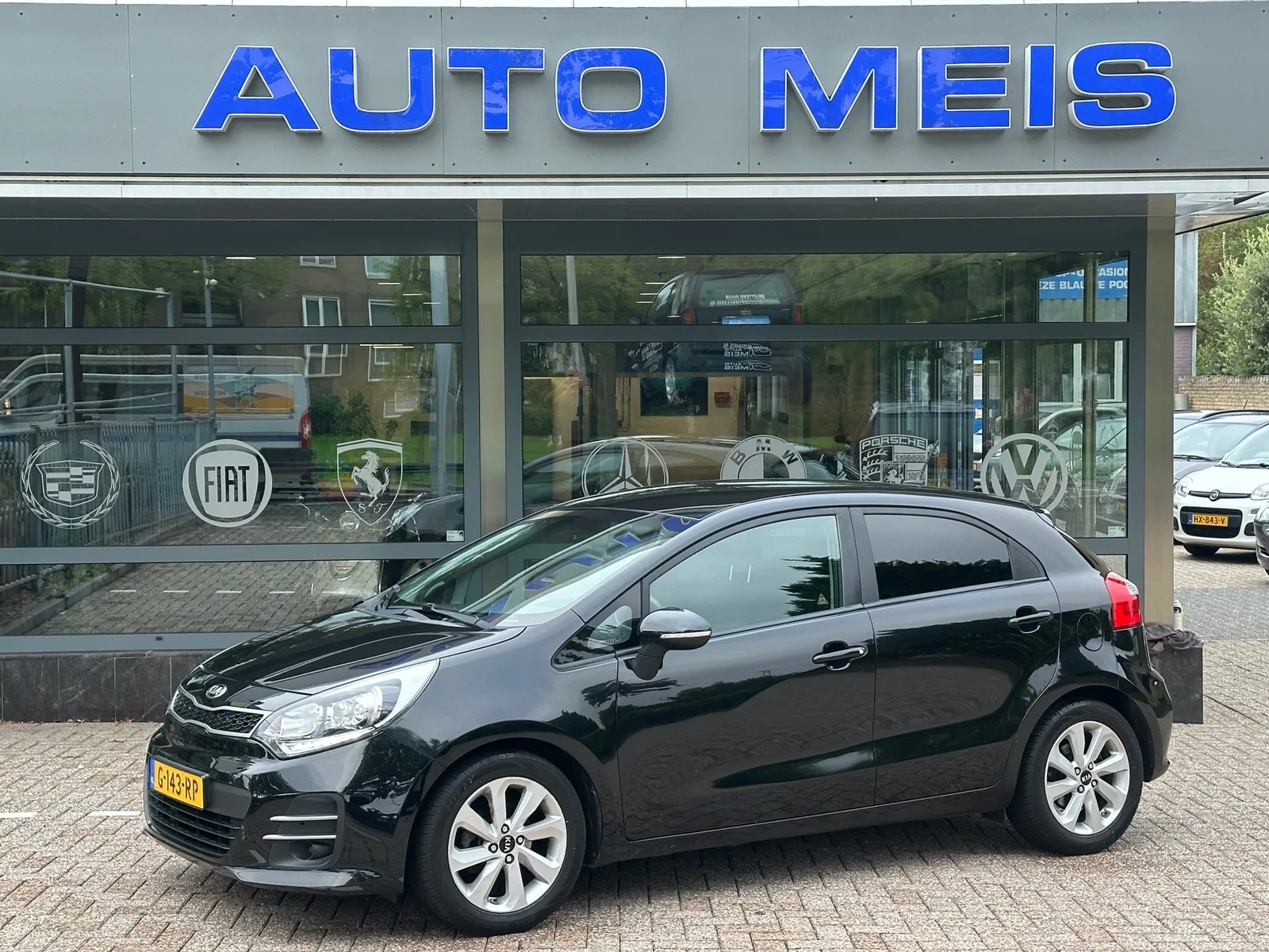 Kia Rio (2017) — foto 1