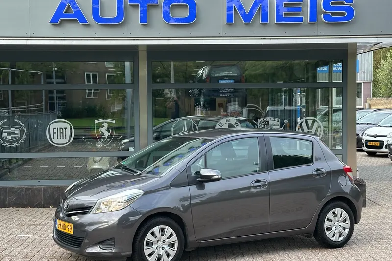 Toyota Yaris (2012)