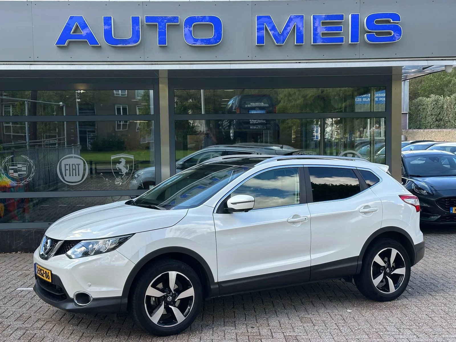 Nissan Qashqai (2015) — foto 1