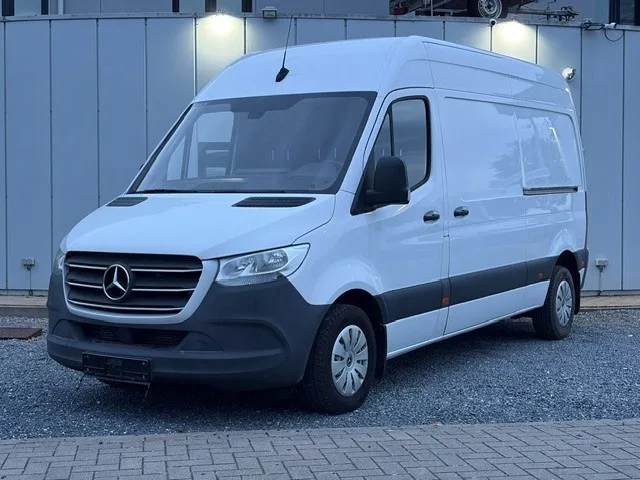 Mercedes-Benz Sprinter (2021) — foto 1