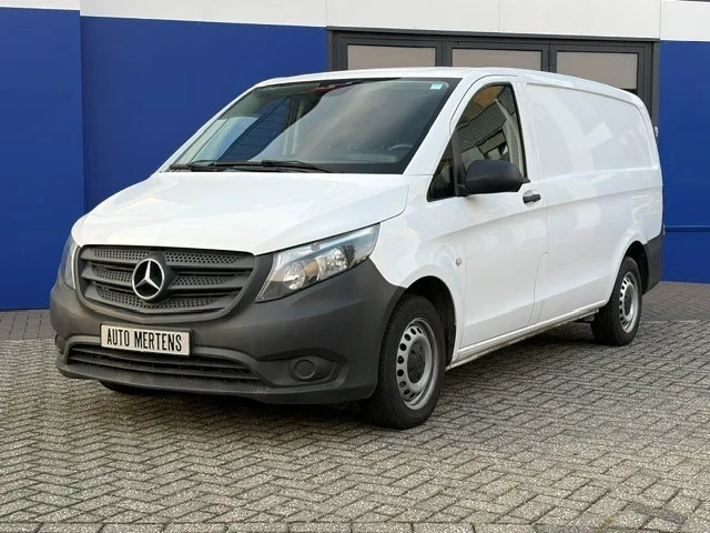 Mercedes-Benz Vito (2023) — foto 1