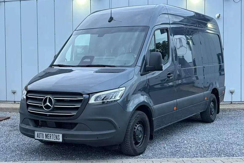 Mercedes-Benz Sprinter (2024)