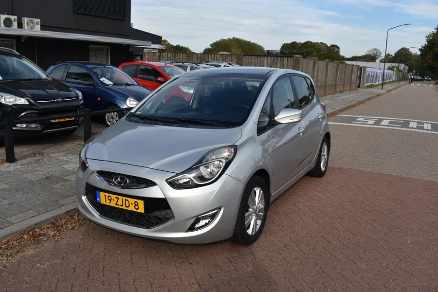 Hyundai ix20 (2012) — foto 1