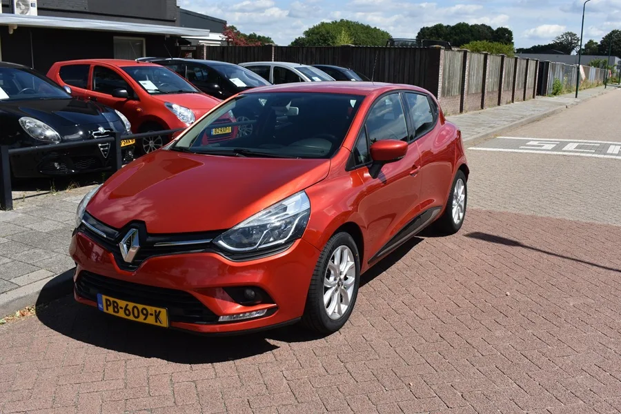 Renault Clio (2017) — foto 1