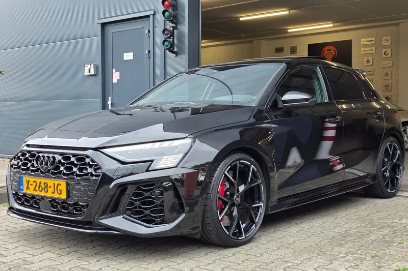 Audi RS3 (2022)