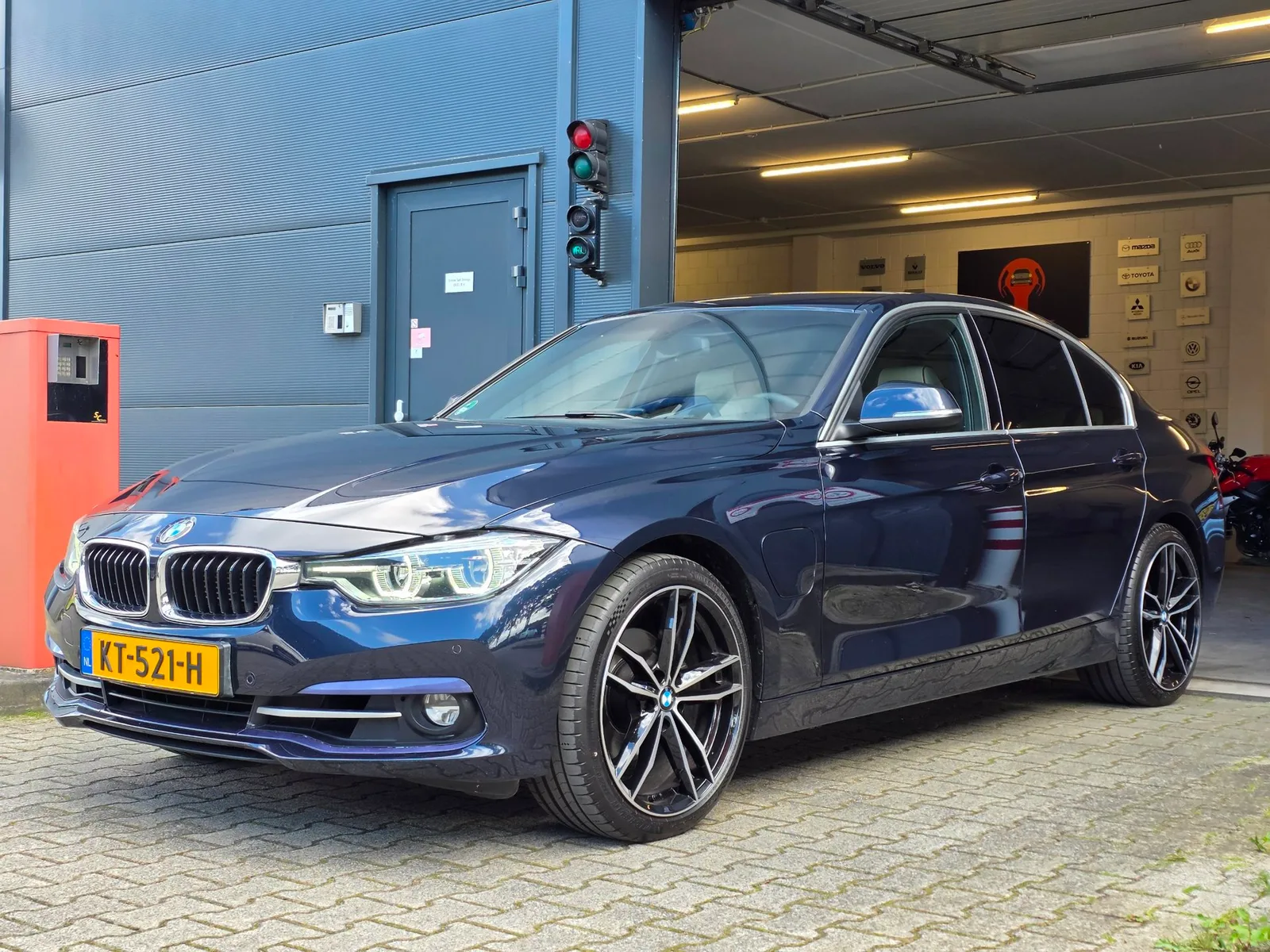 BMW 3-Serie (2016) — foto 1