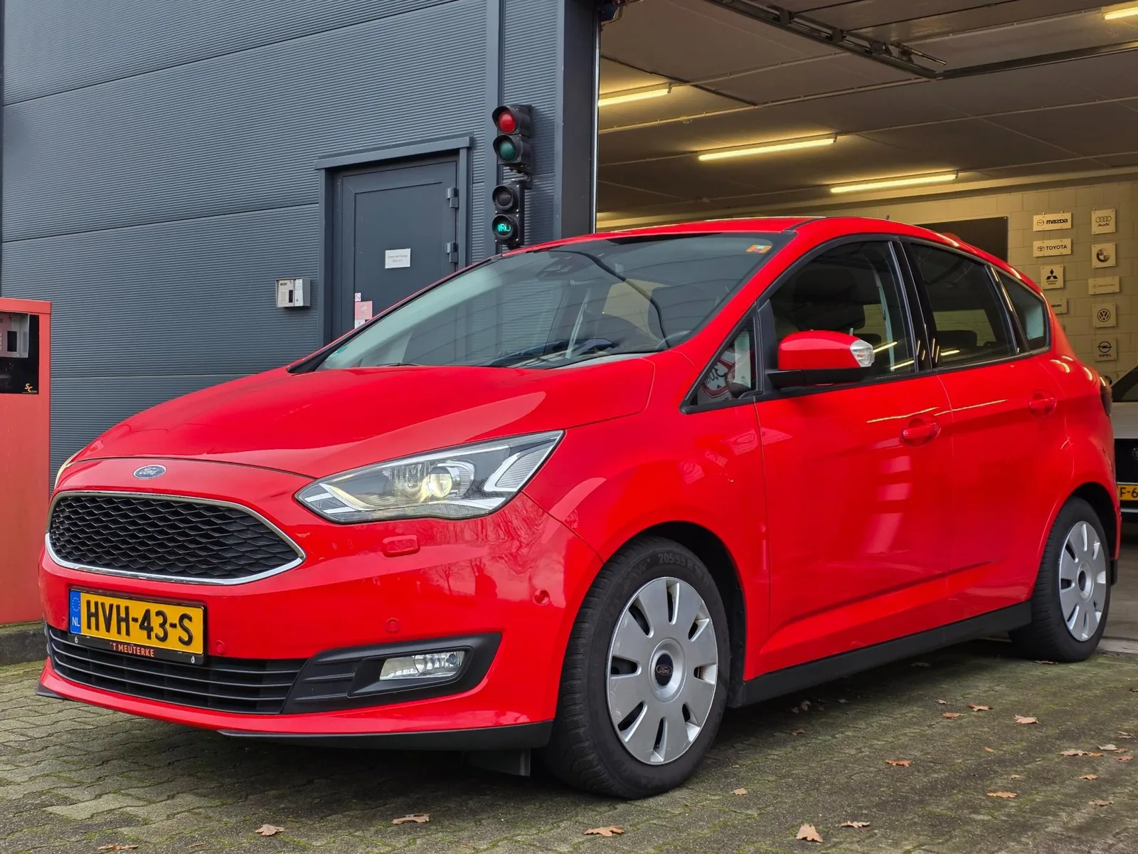 Ford C-Max (2018) — foto 1
