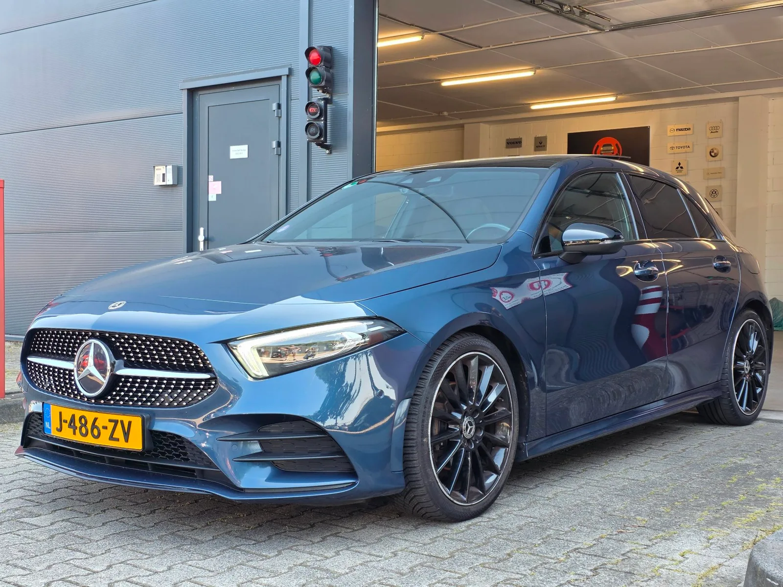 Mercedes-Benz A-Klasse (2020) — foto 1