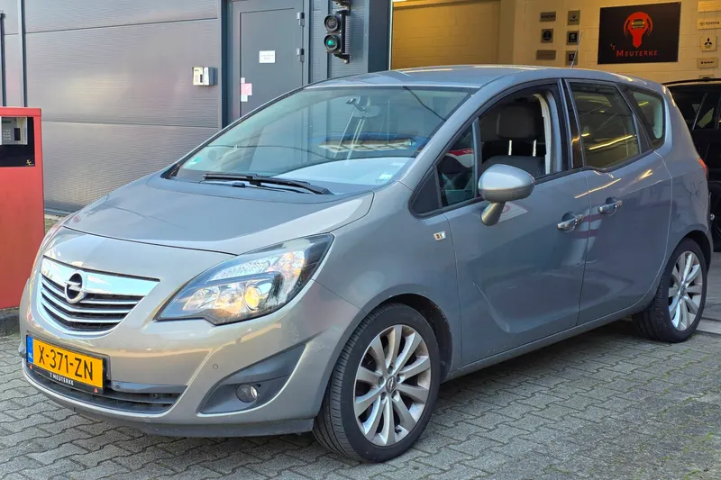 Opel Meriva (2012)