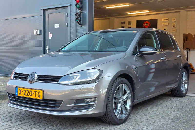 Volkswagen Golf (2015)
