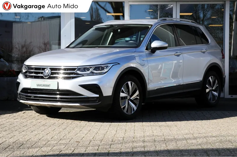 Volkswagen Tiguan (2021)