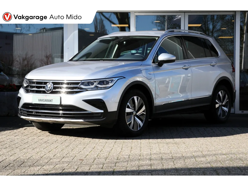 Volkswagen Tiguan (2021) — foto 1