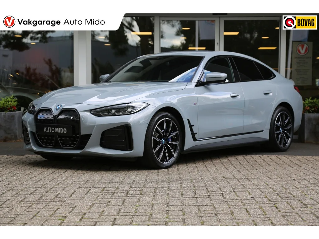 BMW i4 (2023) — foto 1