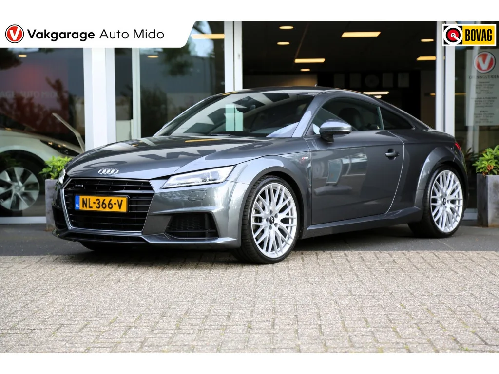 Audi TT (2015) — foto 1