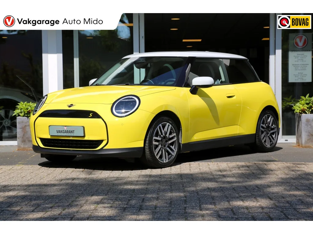 MINI Mini (2024) — foto 1