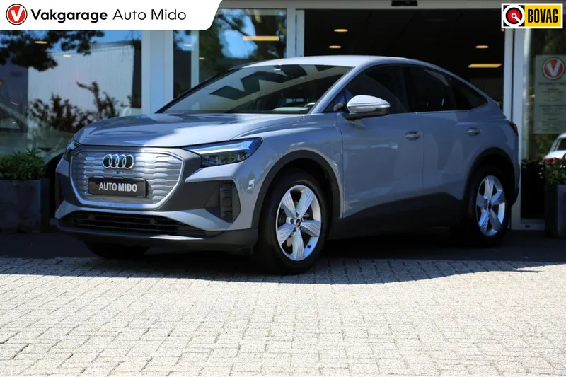 Audi Q4 (2022)
