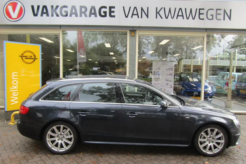 Audi A4 (2012)