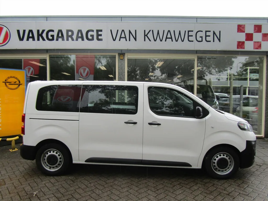Opel Vivaro (2021) — foto 1