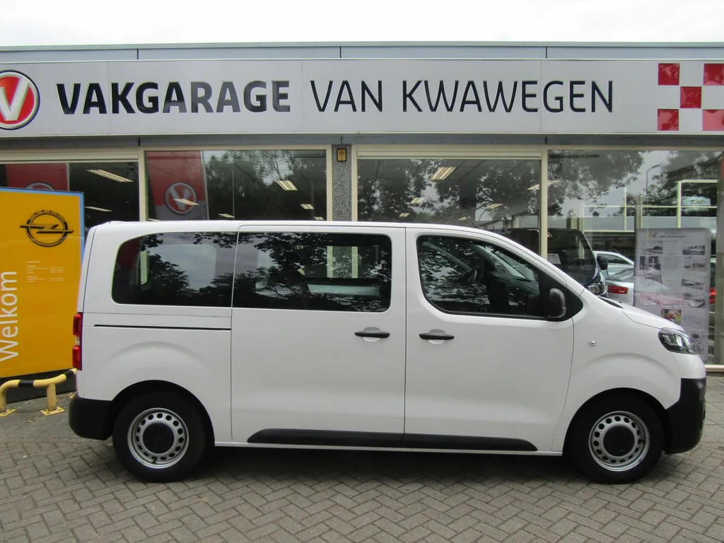 Opel Vivaro (2021) — foto 1