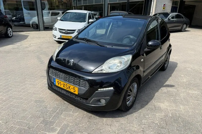 Peugeot 107 (2012)