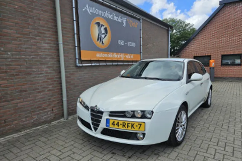 Alfa Romeo 159 (2011)