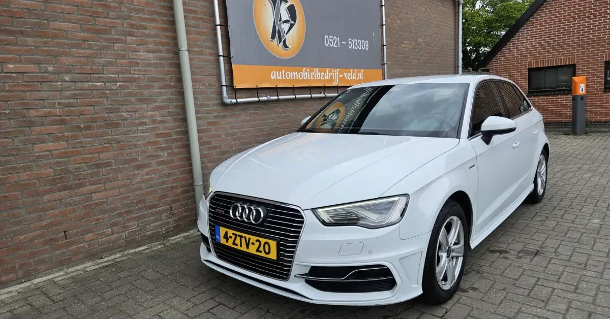 Audi A3 (2015) — foto 1