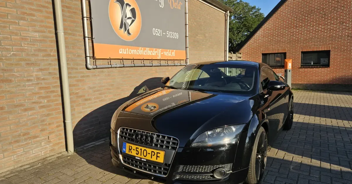 Audi TT (2009) — foto 1