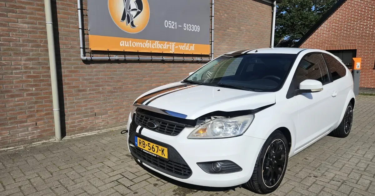Ford Focus (2008) — foto 1