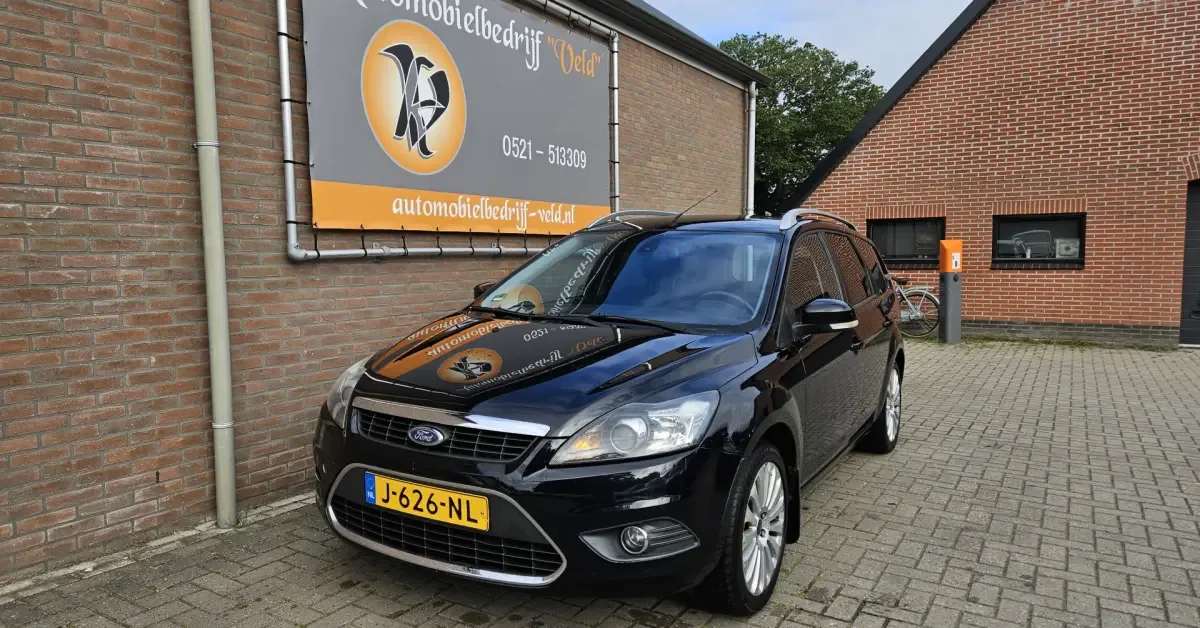 Ford Focus (2008) — foto 1
