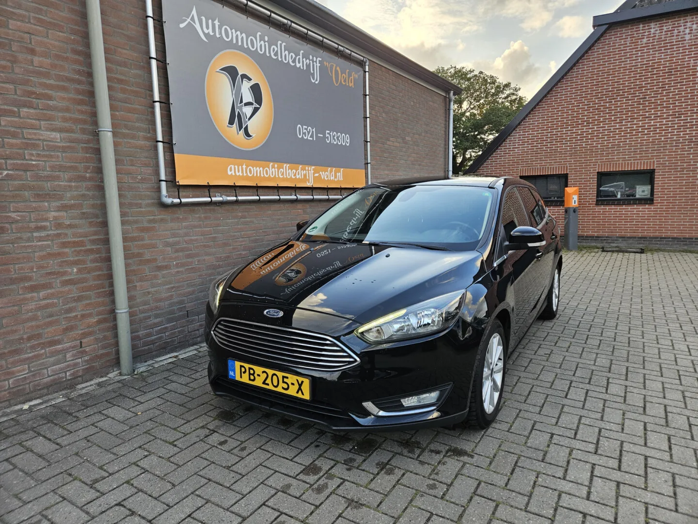 Ford Focus (2016) — foto 1