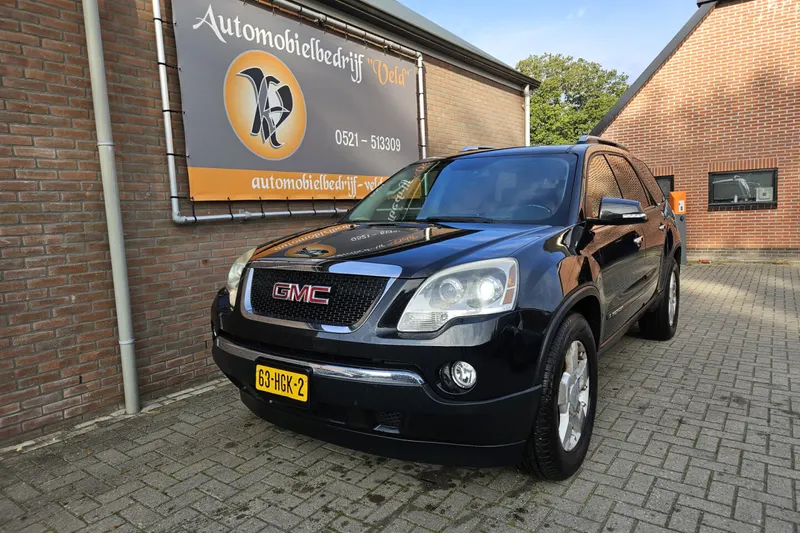 GMC Acadia (2008)
