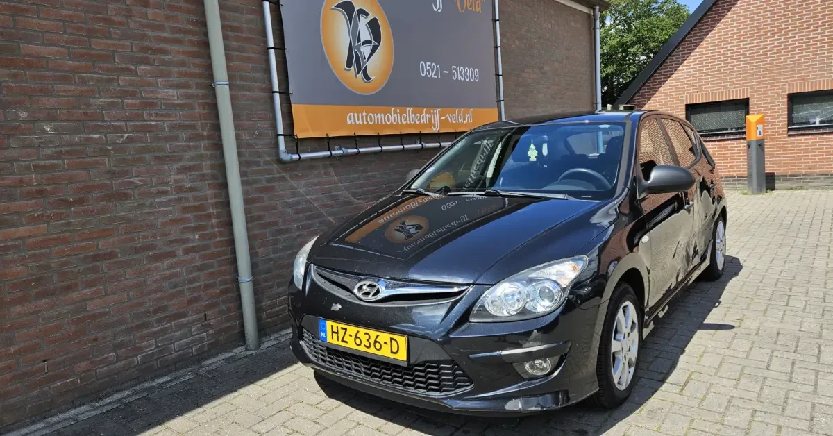 Hyundai i30 (2010) — foto 1