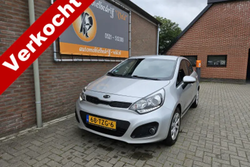 Kia Rio (2012)