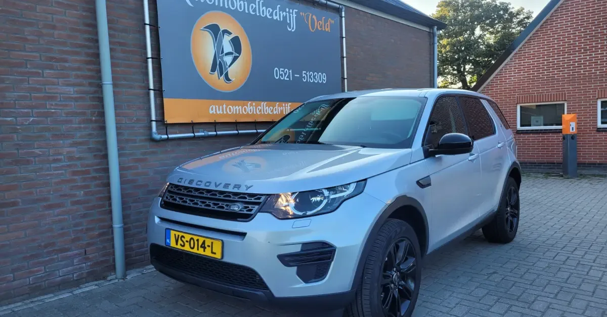 Land Rover Discovery Sport (2016) — foto 1