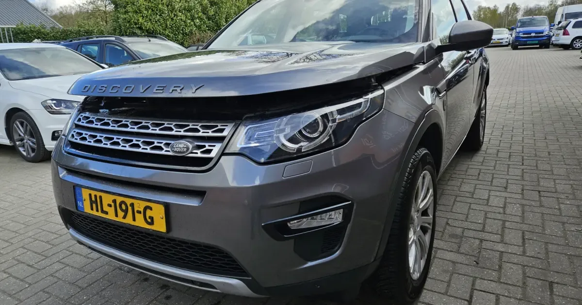 Land Rover Discovery Sport (2015) — foto 1