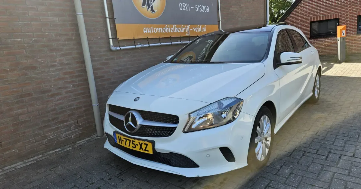 Mercedes-Benz A-Klasse (2016) — foto 1