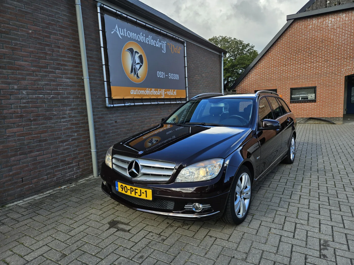 Mercedes-Benz C-Klasse (2011) — foto 1
