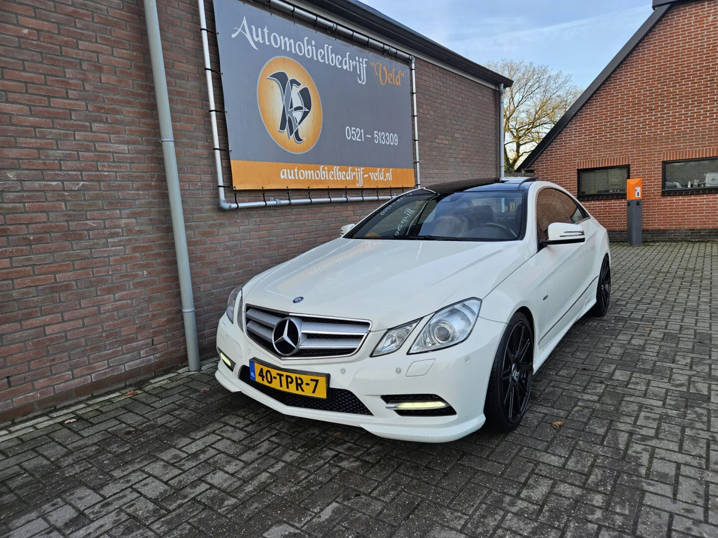 Mercedes-Benz E-Klasse (2012) — foto 1