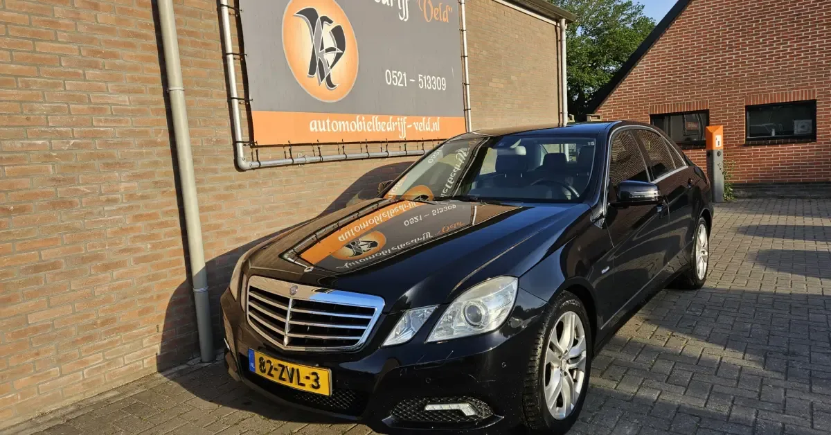 Mercedes-Benz E-Klasse (2011) — foto 1