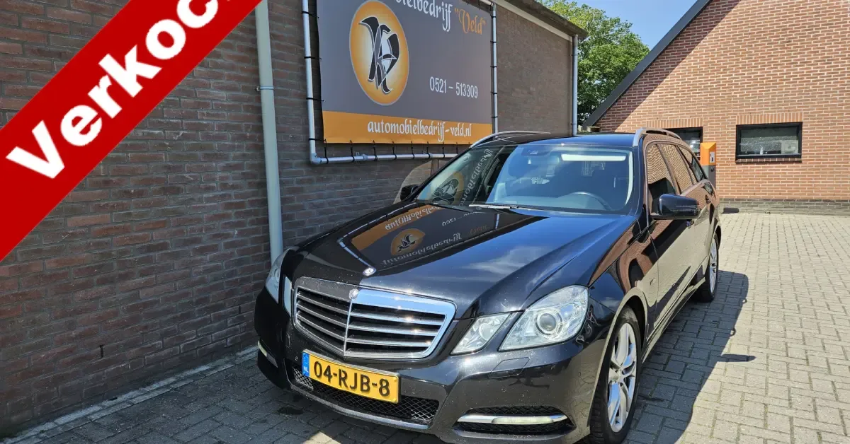 Mercedes-Benz E-Klasse (2011) — foto 1
