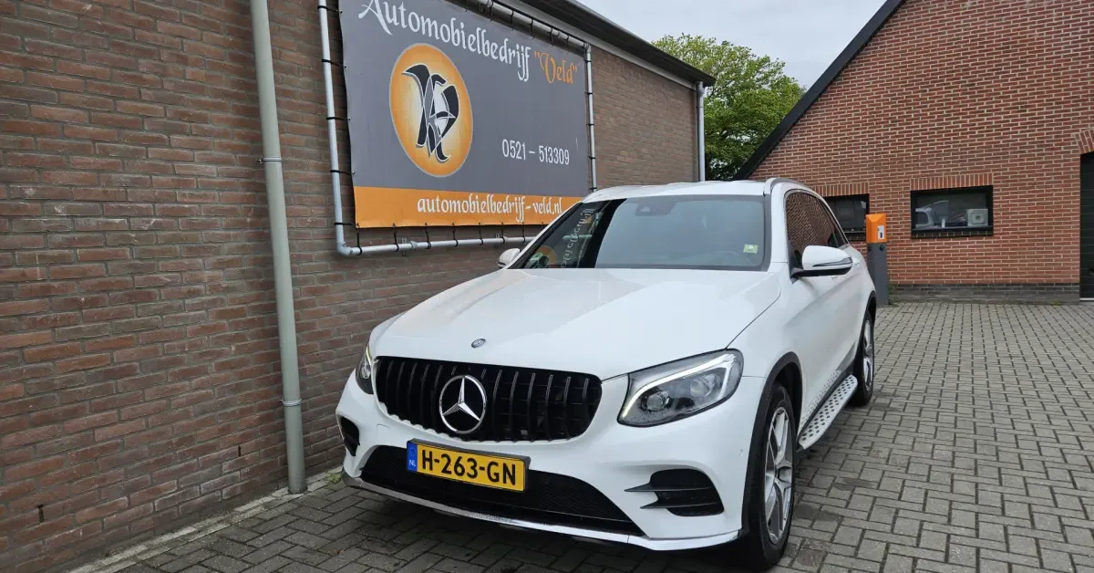 Mercedes-Benz GLC-Klasse (2016) — foto 1