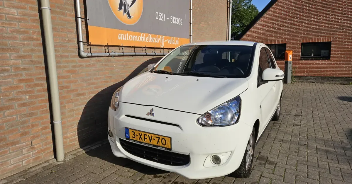 Mitsubishi Space Star (2014) — foto 1