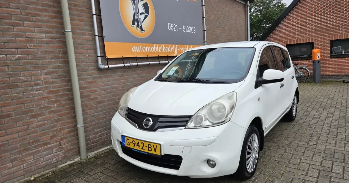 Nissan Note (2011) — foto 1