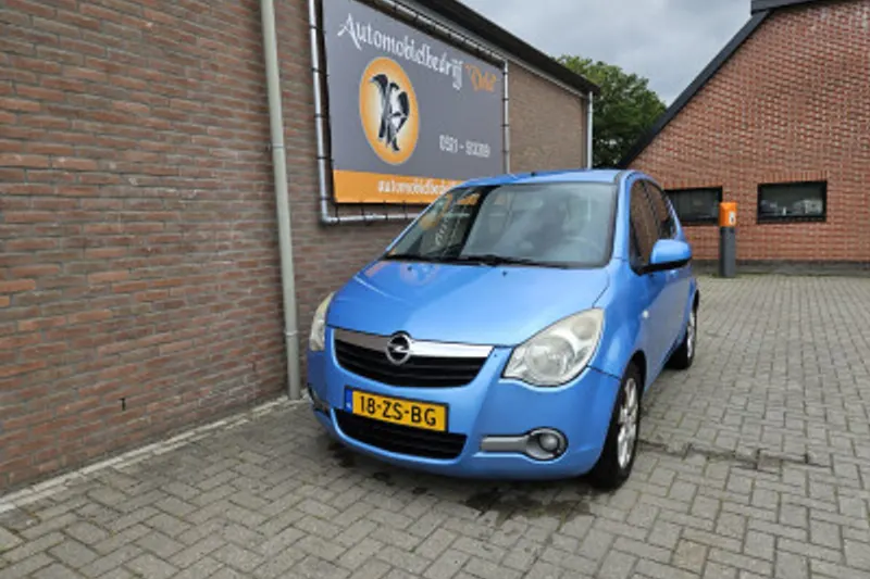 Opel Agila (2008)