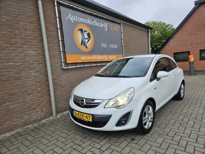Opel Corsa (2013) — foto 1
