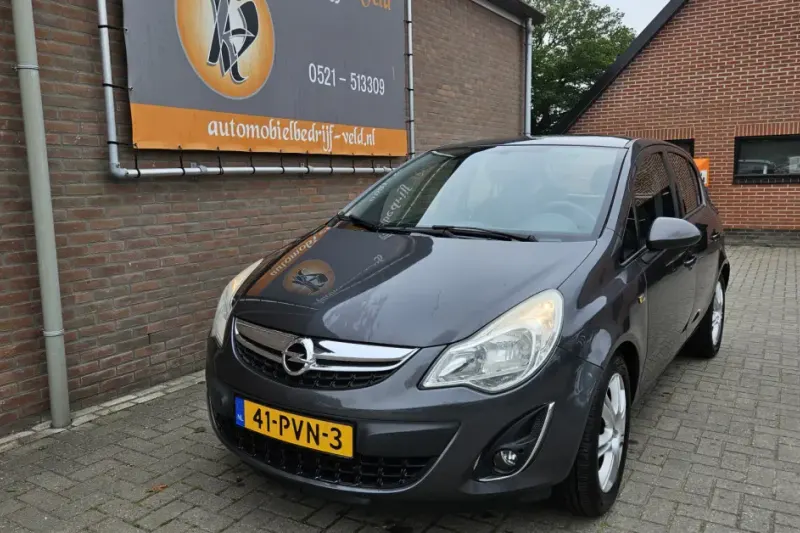 Opel Corsa (2011)