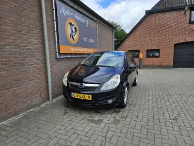 Opel Corsa (2008) — foto 1