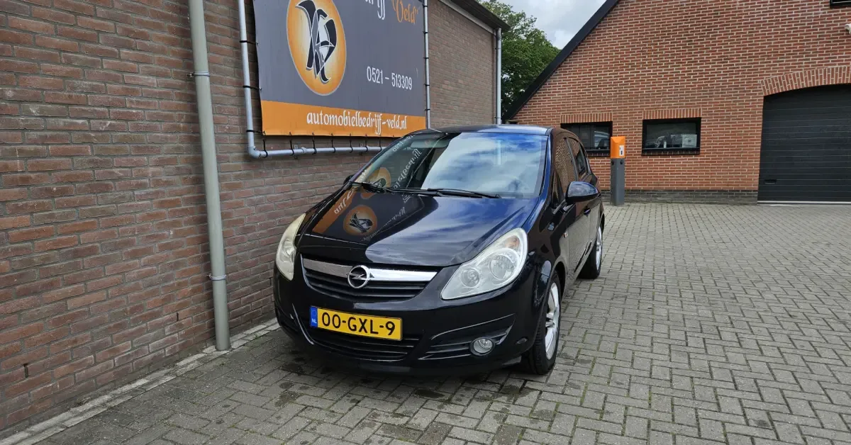 Opel Corsa (2008) — foto 1